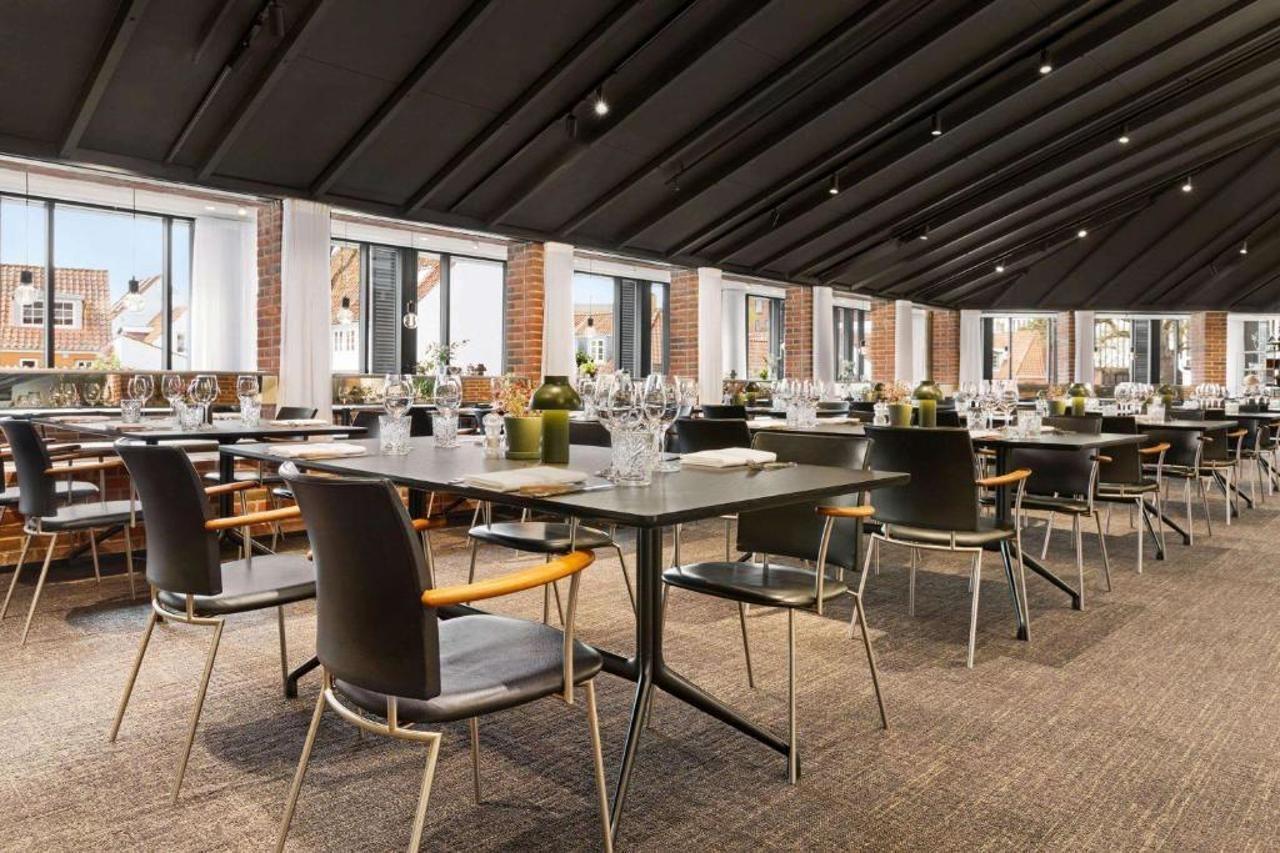Hotel Comwell H C Andersen Dolce By Wyndham Odense Esterno foto