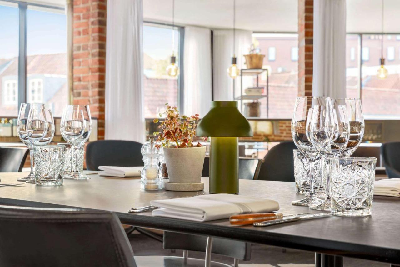 Hotel Comwell H C Andersen Dolce By Wyndham Odense Esterno foto