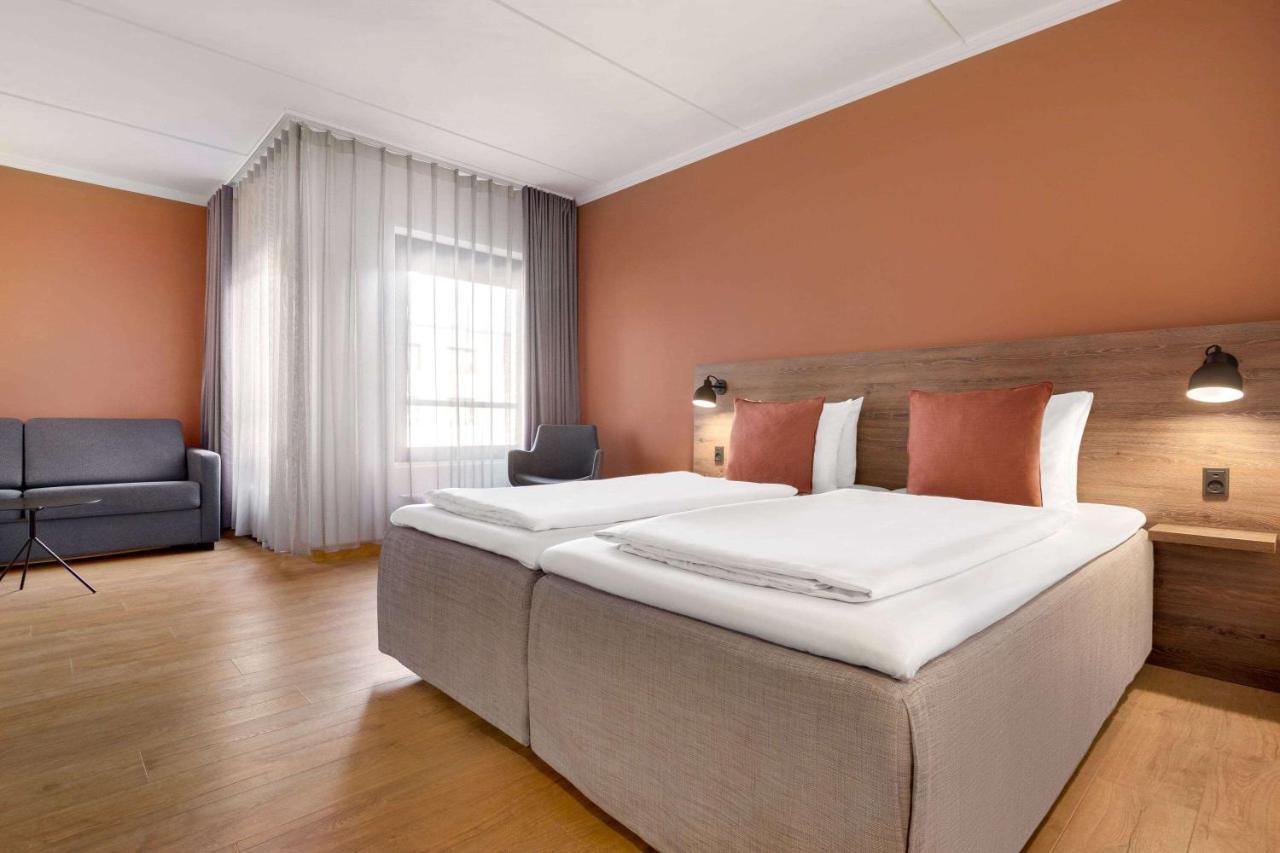 Hotel Comwell H C Andersen Dolce By Wyndham Odense Esterno foto